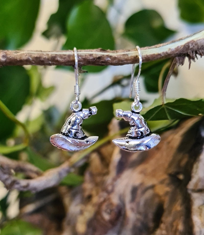Stunning, witches hat earrings with stars and crescent moon